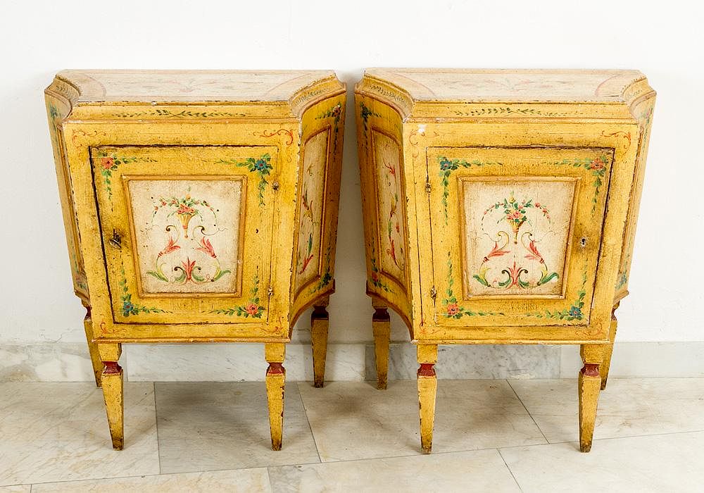 Appraisal: Pair of Turin Chests Pair of Turin Chests each on