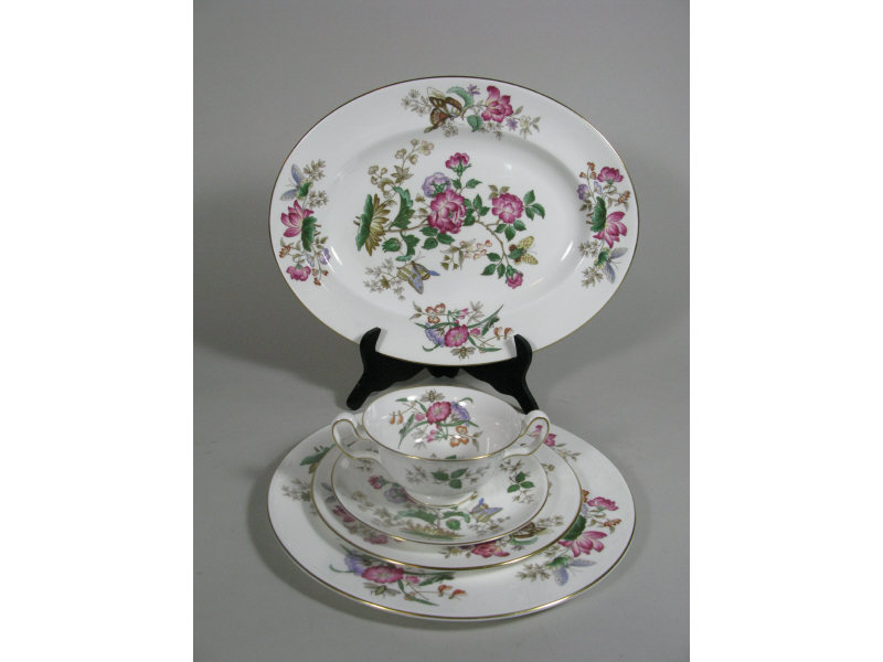 Appraisal: Wedgwood China Dinner Service Charnwood pcs including dinner plates salad