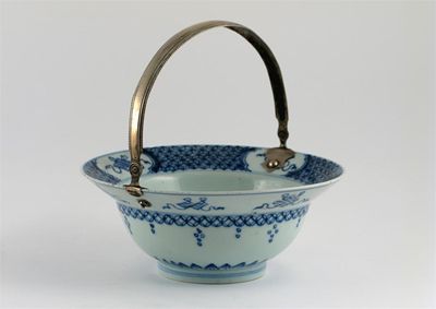 Appraisal: A Chinese blue and white bowl painted with auspicious symbols