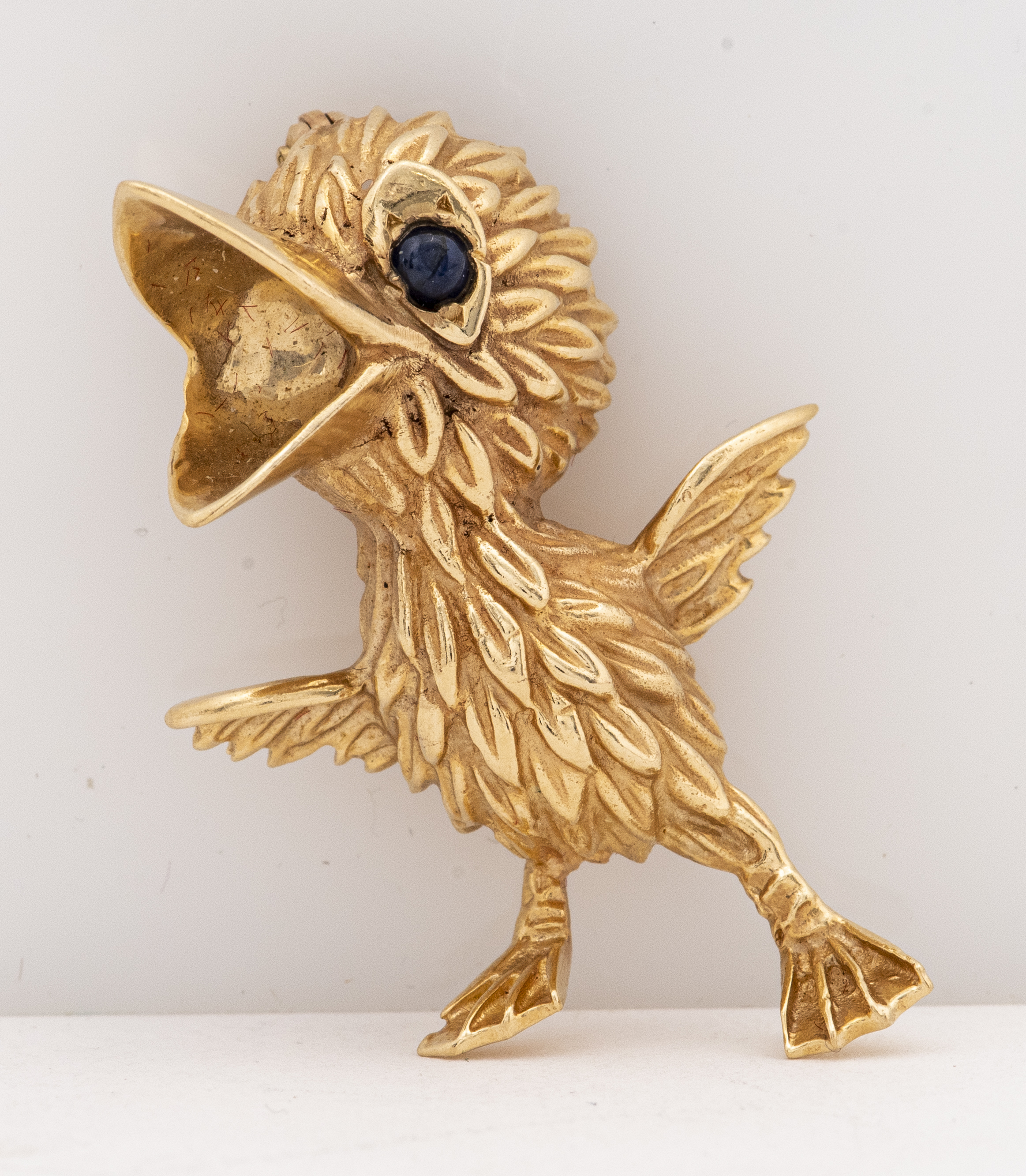 Appraisal: K YELLOW GOLD SAPPHIRE BABY BIRD BROOCH PIN Vintage K