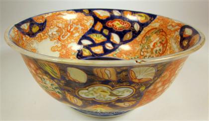 Appraisal: Japanese imari bowlMeiji period Fuki Chosan mark to base