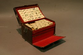 Appraisal: A Mah-Jong set in leather case