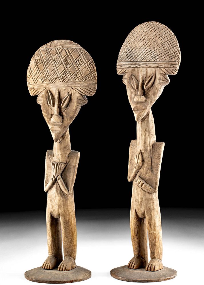 Appraisal: Pair th C Cameroonian Douala Wood Standing Figures Africa Cameroon