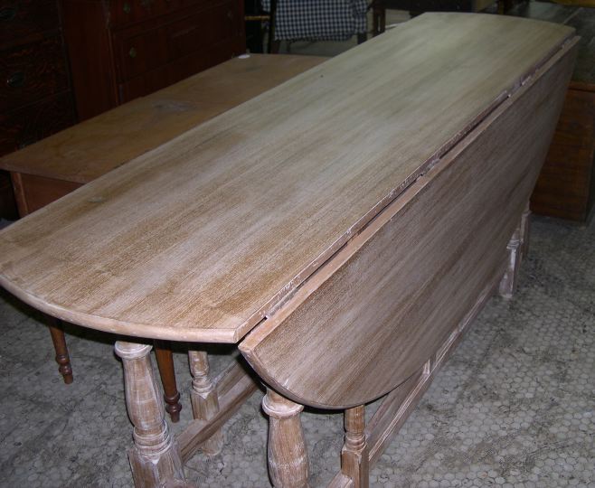 Appraisal: William and Mary-Style Pickled Teakwood Wake Table the round top