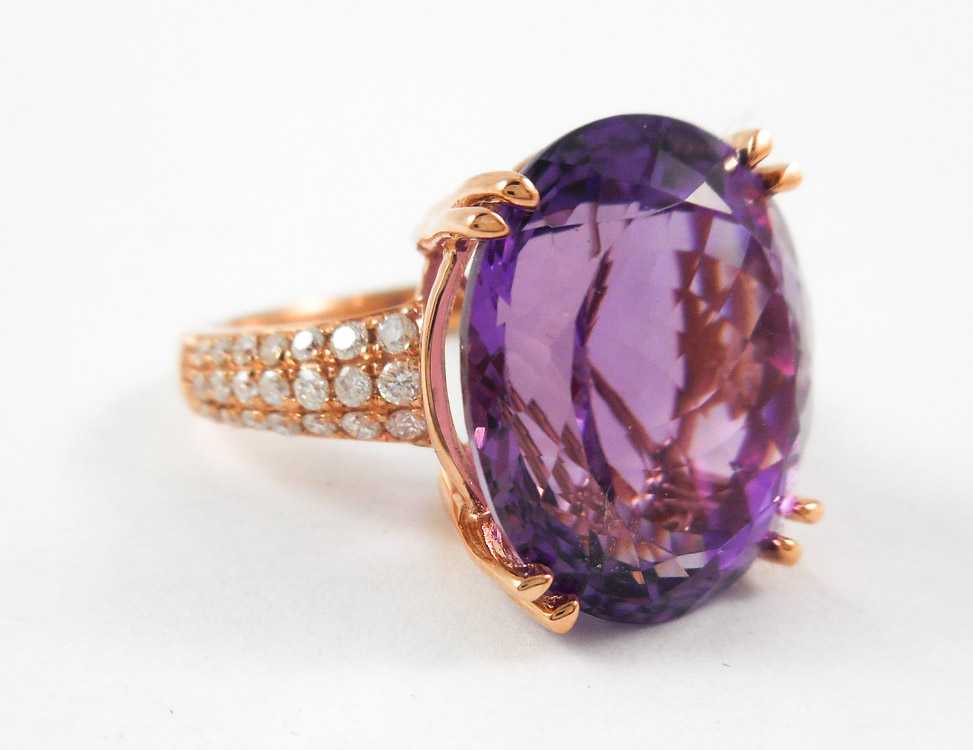 Appraisal: AMETHYST DIAMOND AND ROSE GOLD RING The k gold ring