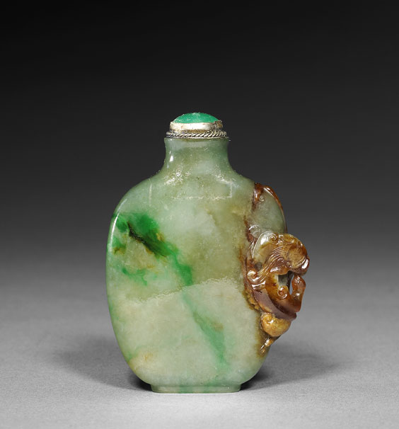 Appraisal: ANTIQUE JADEITE SNUFF BOTTLE Well hollowed and highly translucent antique