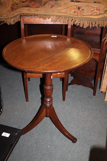 Appraisal: A TH CENTURY MAHOGANY TRAY TOP OCCASIONAL TABLE cm and