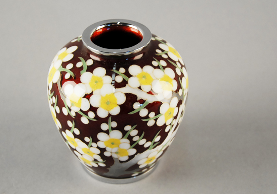 Appraisal: An Ando Japanese Cloisonne Vase signed to the bottom rim