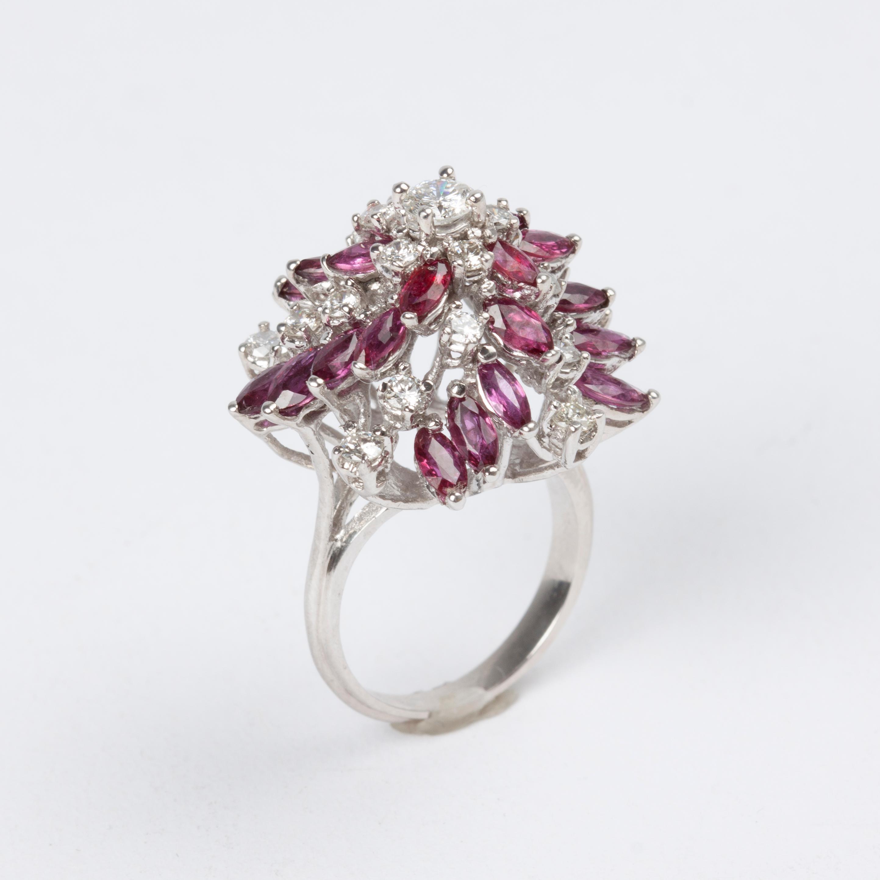 Appraisal: RUBY DIAMOND COCKTAIL RING CTW DIAMONDS A large k white