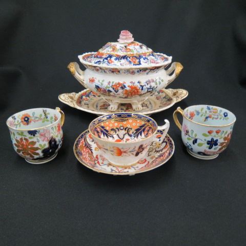 Appraisal: Early English Porcelains tureen under plate cups and a saucer