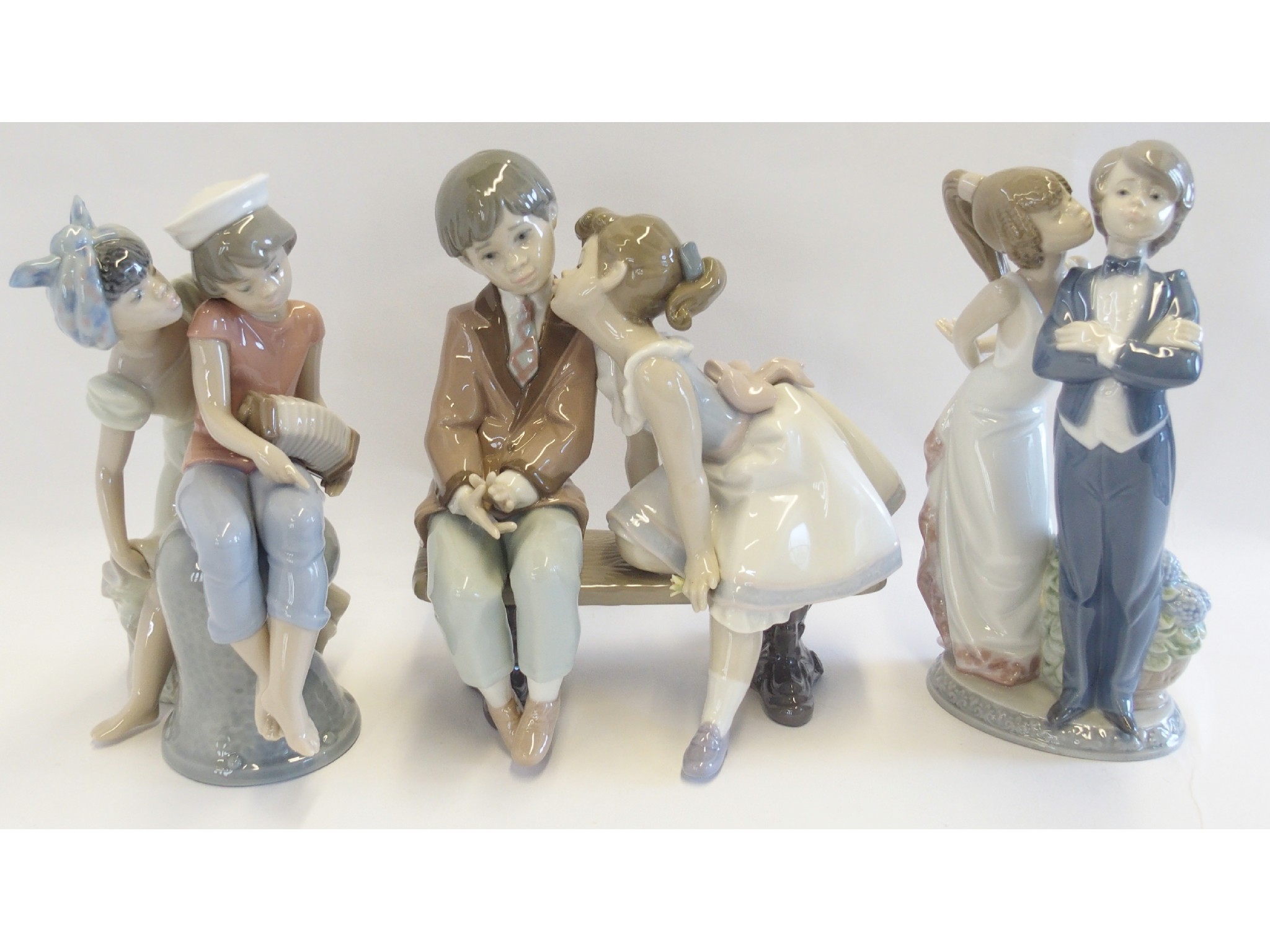 Appraisal: Three Lladro figural groups