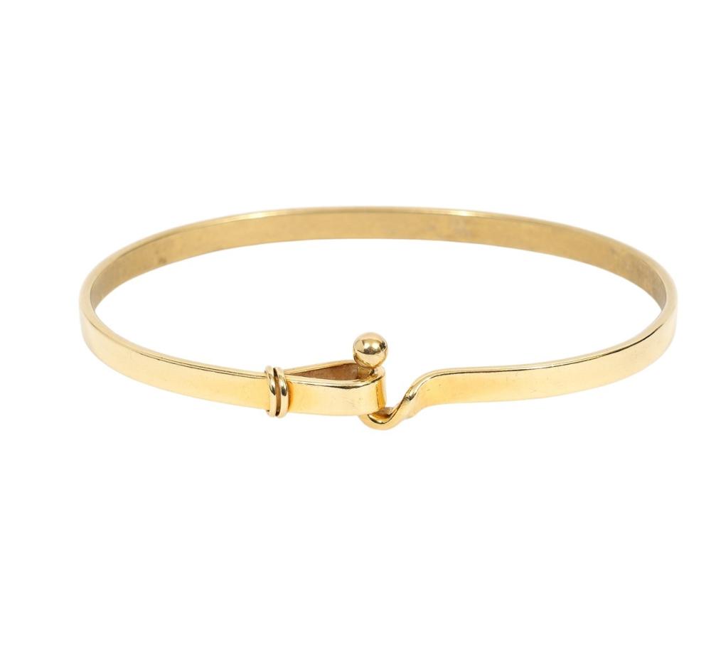 Appraisal: TIFFANY CO K YG HOOK EYE BANGLE BRACELETTiffany Co classic