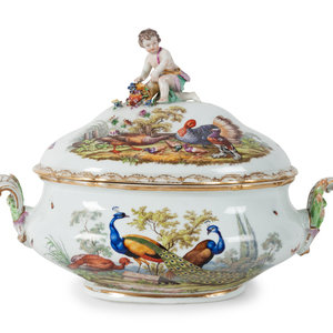 Appraisal: A Meissen Porcelain Soup Tureen depicting painted birds with a