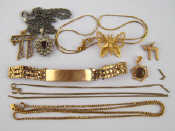 Appraisal: A mixed lot comprising a carat gold bracelet and two