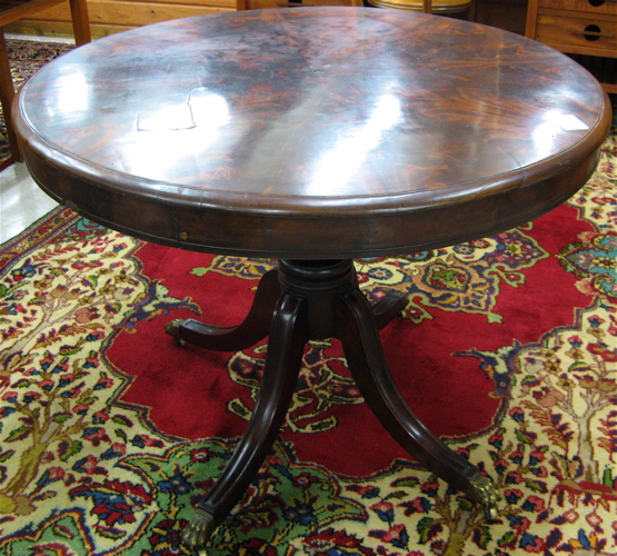 Appraisal: FEDERAL MAHOGANY CENTER TABLE American early th century having a