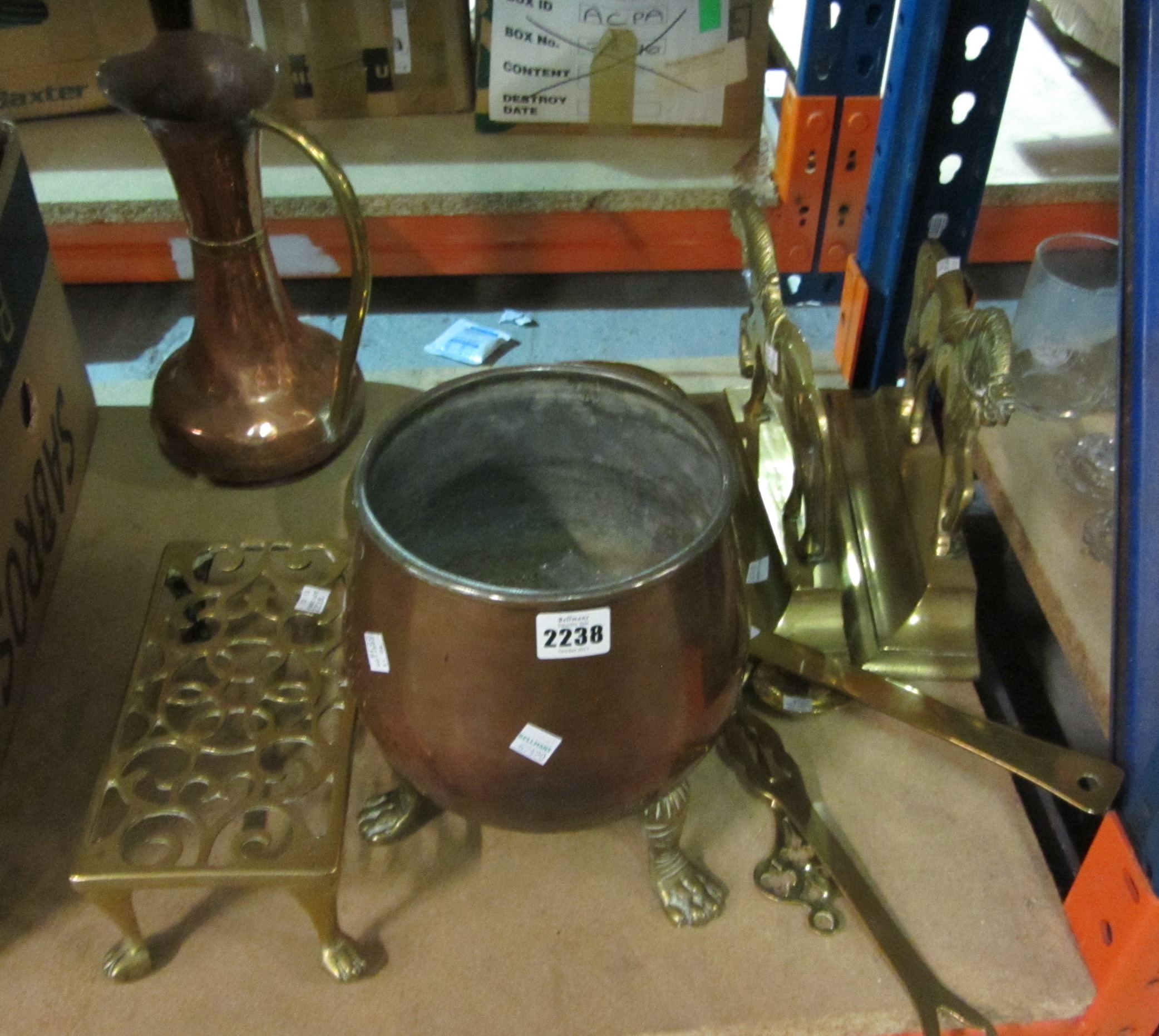 Appraisal: A group of copper and brass