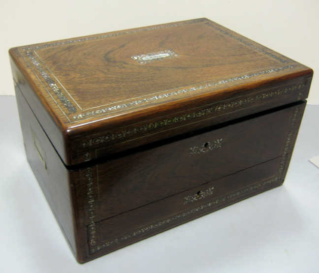 Appraisal: ENGLISH VICTORIAN LADY TRAVELER'S BOX Rosewood with mother of pearl