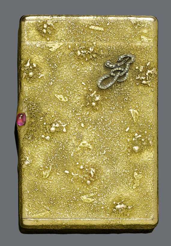 Appraisal: GOLD SAMODOROK CIGARETTE CASE FABERG WM AUGUST HOLLMING St Petersburg