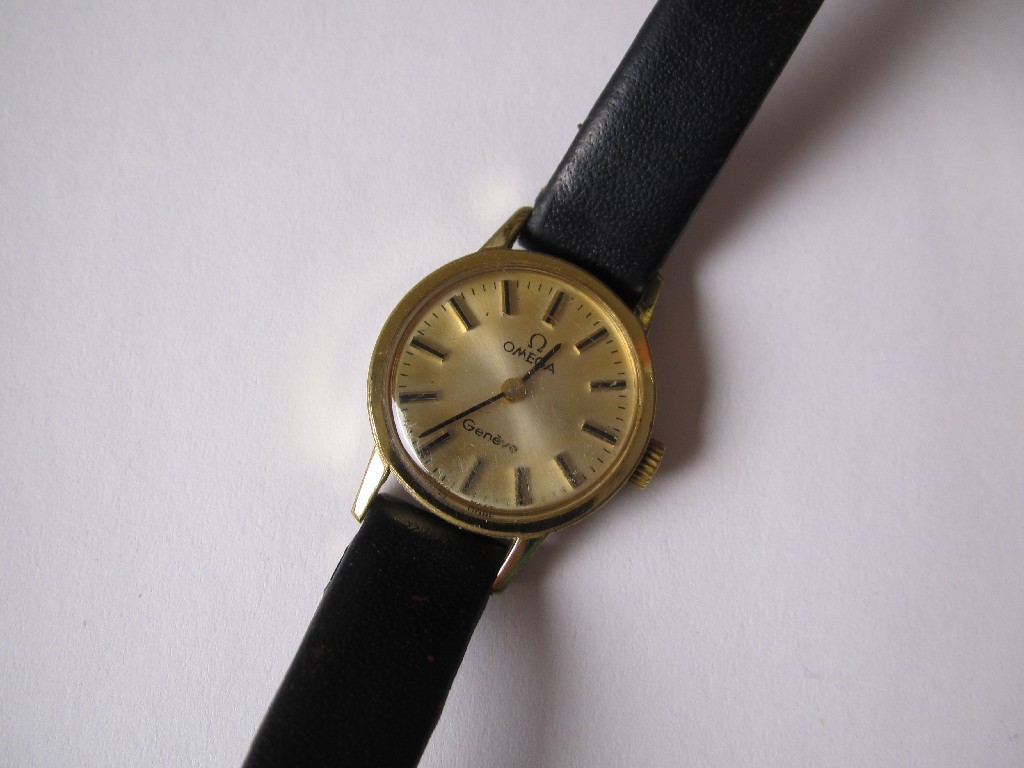 Appraisal: Ladies Omega wrist watch with champagne dial and gilt batons