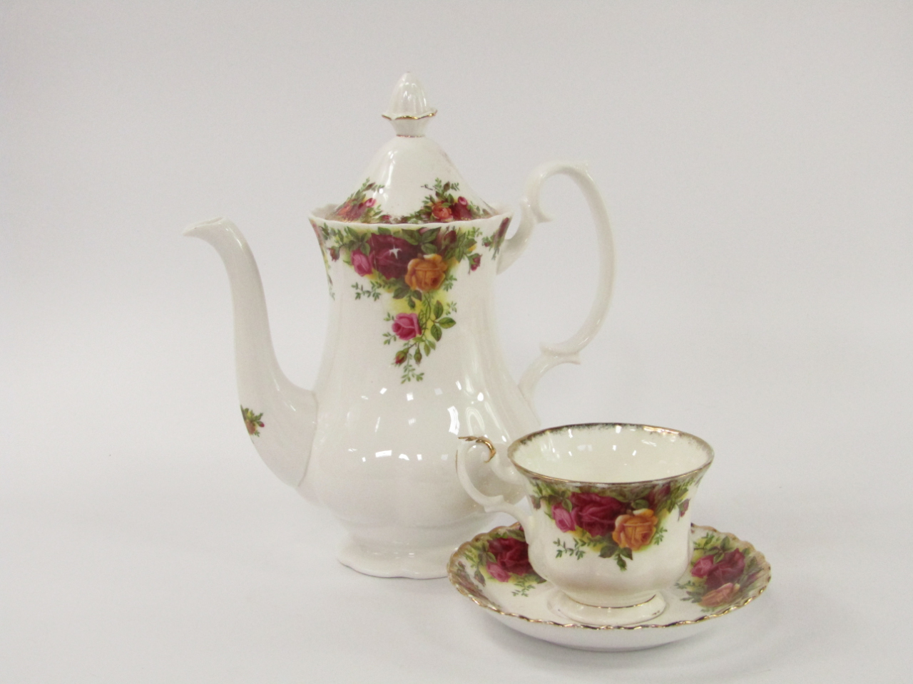 Appraisal: A Royal Albert porcelain part dinner tea and coffee service