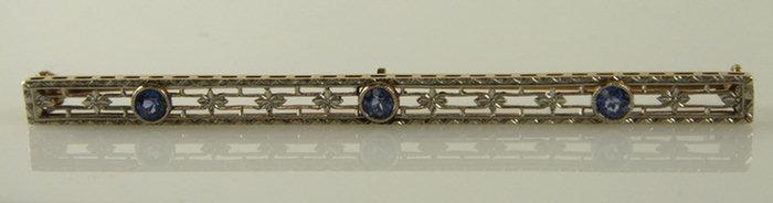 Appraisal: K Y WG bar pin sapphires dwt l Estimate -