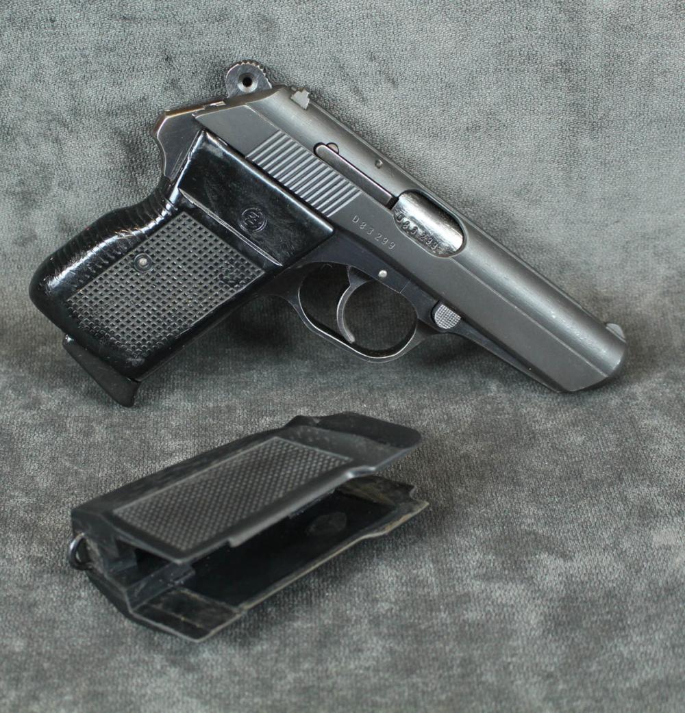 Appraisal: CZ MODEL DOUBLE ACTION SEMI AUTOMATIC PISTOL acp caliber barrel