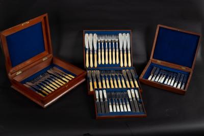 Appraisal: Eighteen pairs of fish knives and forks cased twelve pairs