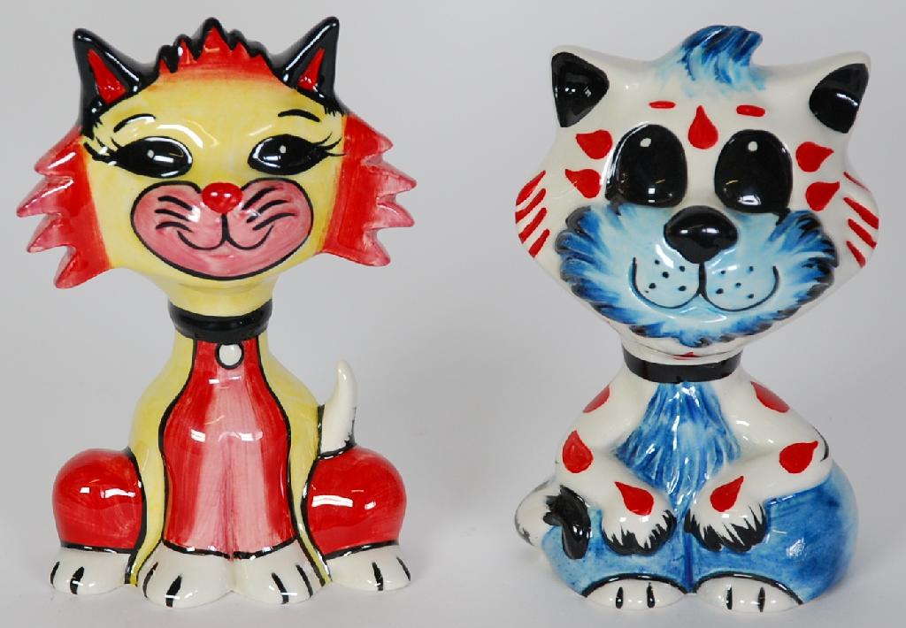 Appraisal: TWO LORNA BAILEY POTTERY MODELS OF STYLISED CATS black back