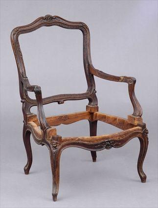 Appraisal: LOUIS XV-STYLE CARVED ROSEWOOD FAUTEUIL A LA REINE Retailed by