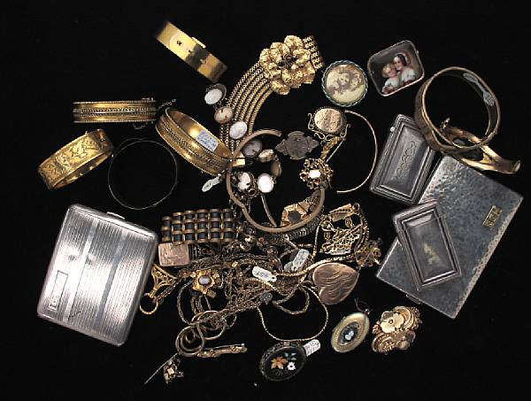 Appraisal: A collection of silver and metal jewelry with accessories