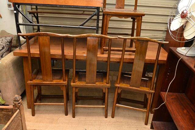 Appraisal: A LARGE ELMWOOD TABLE INCLUDNG A SET OF SIX ORIENTAL