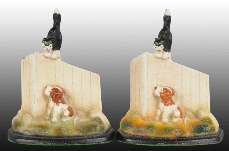 Appraisal: Puppy with Kitten on Fence Cast Iron Bookend Description Made