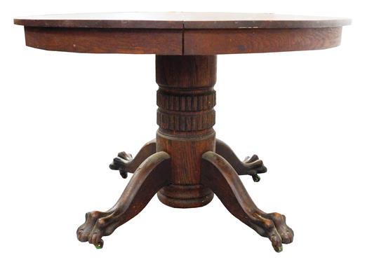 Appraisal: Late Victorian single pedestal dining table oak round table top