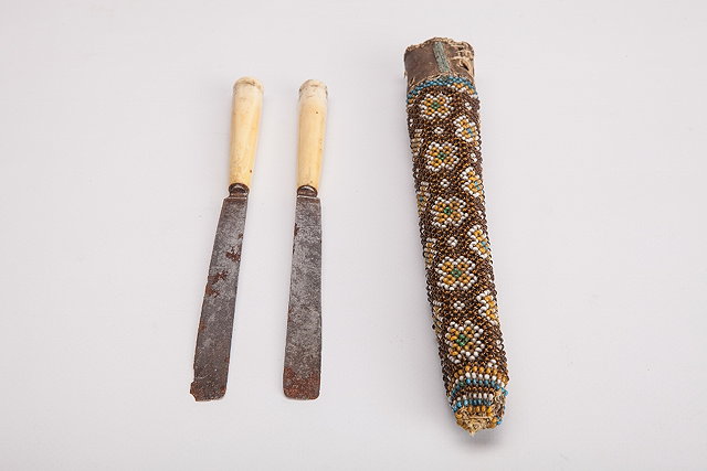 Appraisal: A NATIVE NORTH AMERICAN SET OF TWO KNIVES with bone