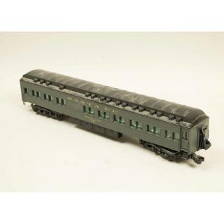 Appraisal: Lionel O Gauge Station Sounds Diner Car Lionel O gauge