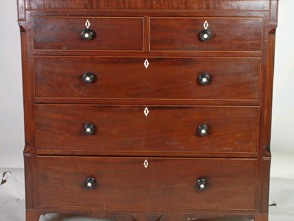 Appraisal: EARLY TH CENTURY LARGE MAHOGANY CHEST OF DRAWERS the oblong