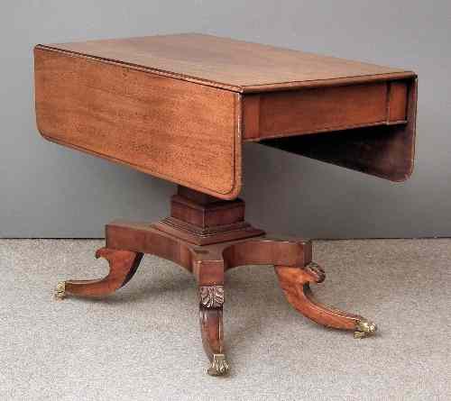 Appraisal: A George IV mahogany dropleaf Pembroke supper table the top