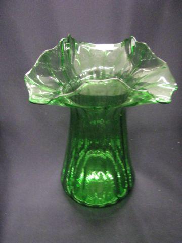 Appraisal: Emerald Art Glass Vase ribbed