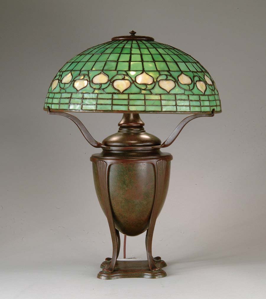 Appraisal: TIFFANY ACORN LAMP Nice Tiffany acorn shade has mottled green