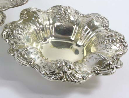 Appraisal: AMERICAN REED BARTON STERLING SILVER BOWL in the Francis I