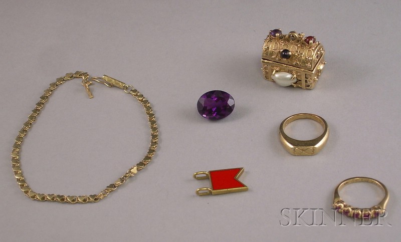 Appraisal: Small Group of Assorted Gold Jewelry Items including a kt