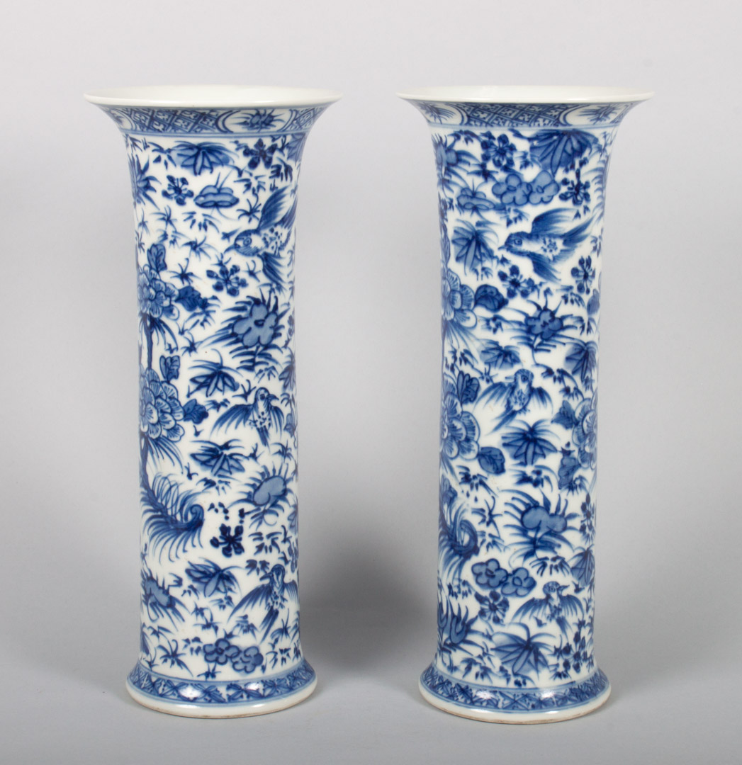 Appraisal: Pair of Chinese Export porcelain trumpet vases with blue and