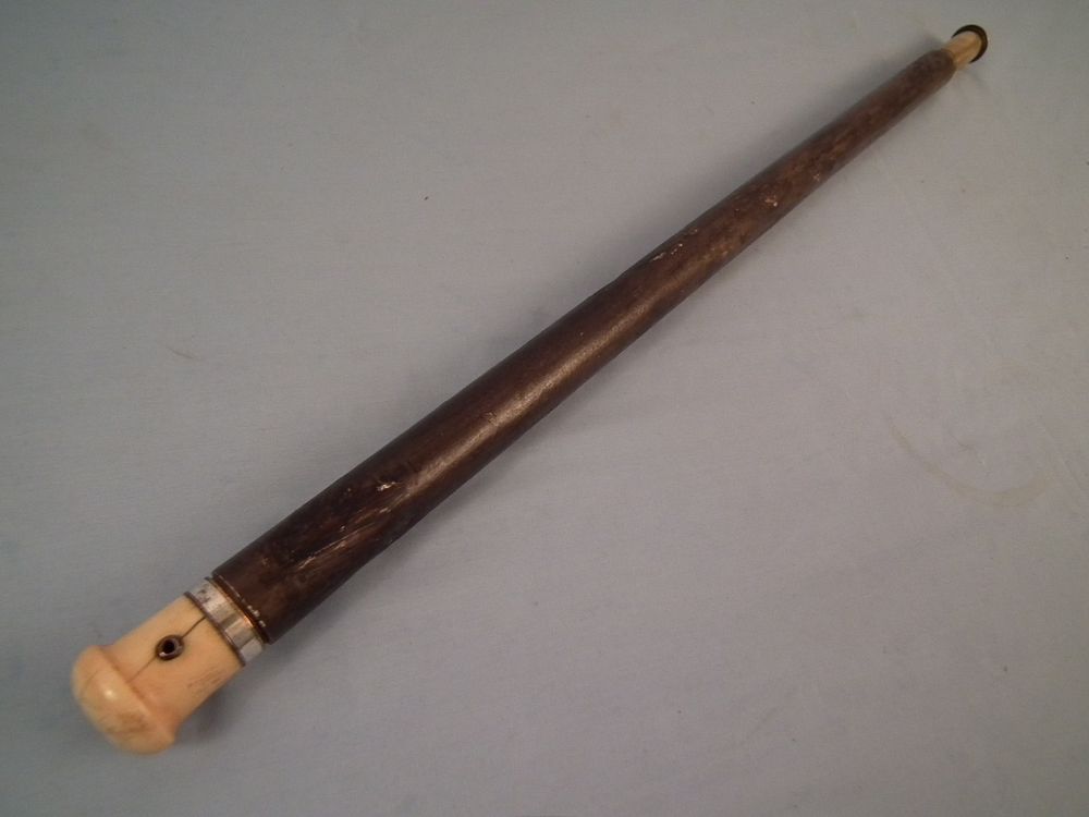 Appraisal: RARE ANTIQUE TELESCOPE CANE A rare antique sea captain's telescope