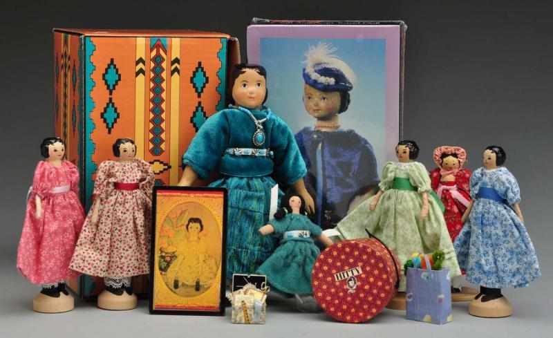 Appraisal: Lot of Hitty Wood Artist Dolls Description Albuquerque Hitty by