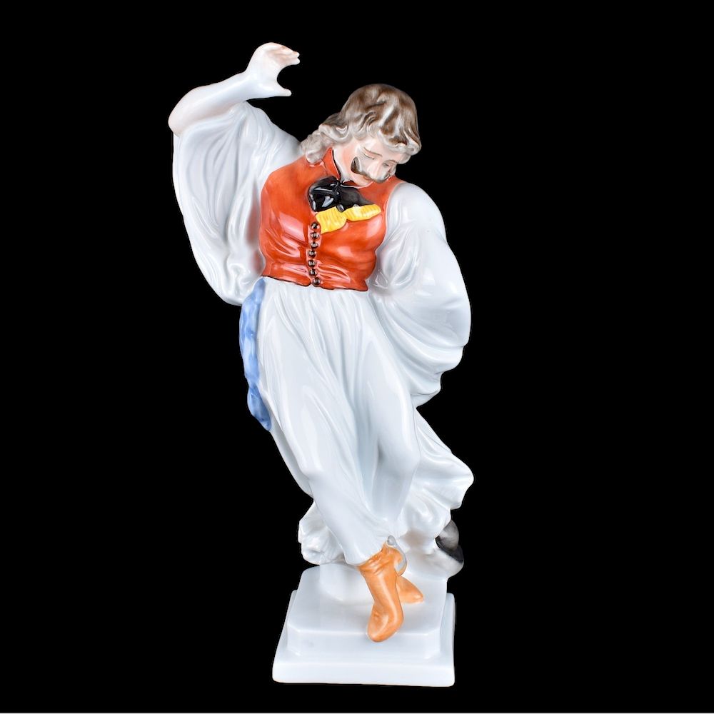 Appraisal: Herend Figurine Herend Gypsy Dancer Porcelain Figurine Signed and numbered