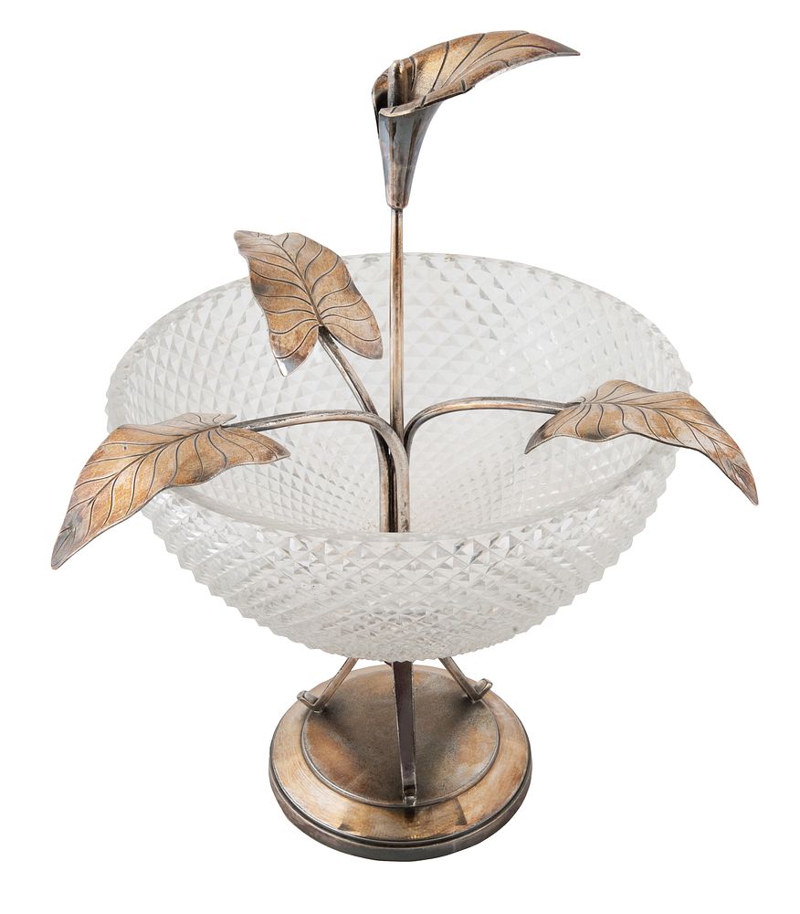 Appraisal: AN AMERICAN SILVER-PLATED LILY DISH MERIDEN B COMPANY MERIDEN CONNECTICUT