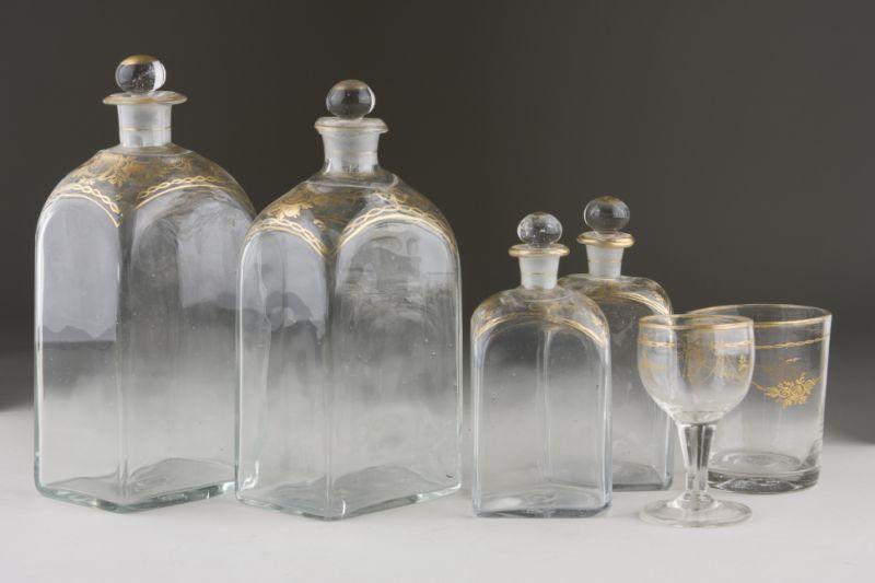 Appraisal: Pieces of Stiegel-Style Glass th c hand blown with gilt