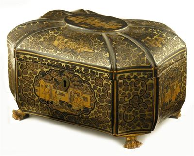 Appraisal: A late th century Chinese lacquer tea caddy of concave