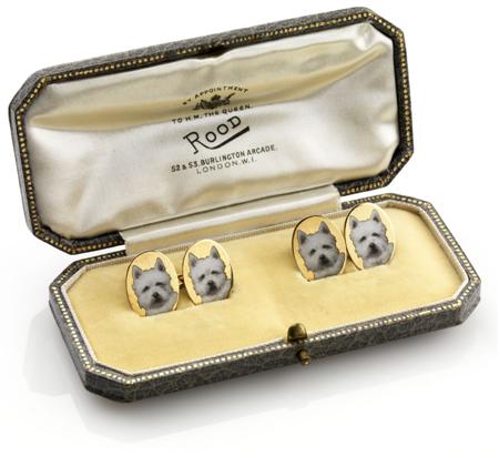 Appraisal: A pair of ct gold enamelled novelty cufflinks each with