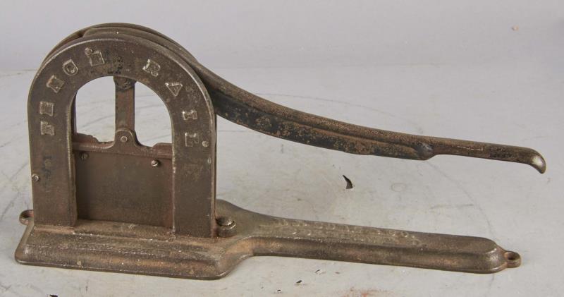 Appraisal: P J Sorg Co Fence Rail Plug Tobacco Cutter Saw